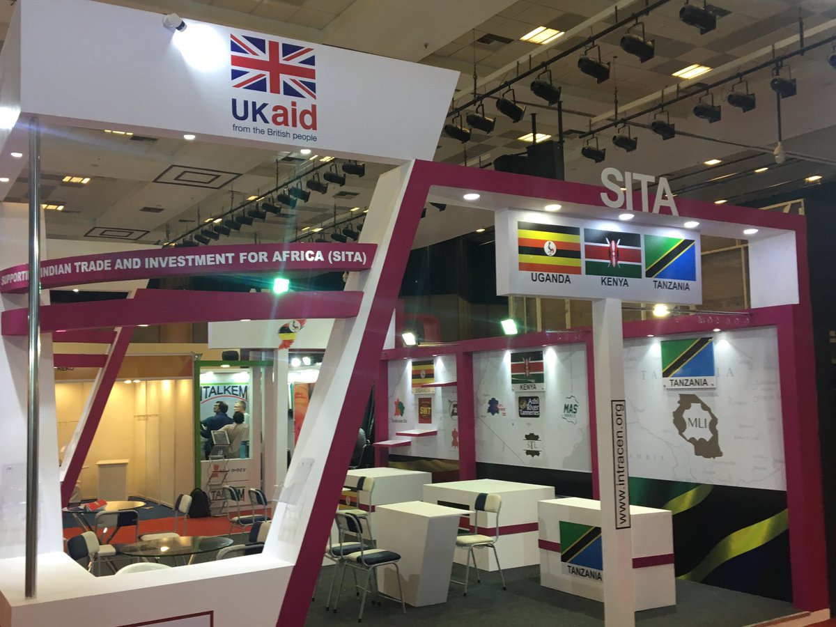 ITC_SITA's tweet photo. 7 tanners, 2 IPAs, take up residence here 2morrow thru to 2 February with loads of promise #sitaleather #sitainvestment #IILF2018 Chennai. Tks go 2 Jb M. Amin Chairman, Aqeel Ahmed Vice-Chair CLE INDIA & Rafeeque Sir President AISHTMA! Good Luck!! @ITC_SITA @ITCnews @Yassin_Awale https://t.co/j2cJ0oleWm