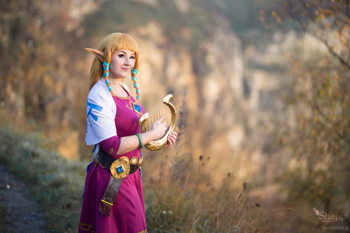 ShappiWorkshop's tweet photo. My old Zelda from Skyward Sword @NintendoEurope @Nintendo cosplay got new photos thanks to @focusfelis <3 We got up at 6 am to get this pretty light! https://t.co/iSaQDuebJr