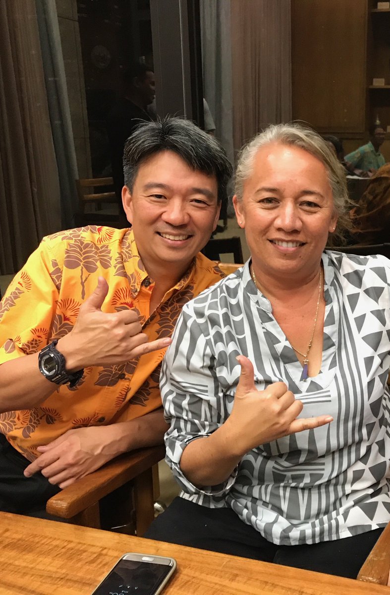 Wishing a fond farewell to our Lieutenant Governor Shan Tsutsui!
 Thank you for all of your service to our State and for the support and guidance you have given me these last few years at the State Capitol. Best wishes on your next endeavors! Aloha!