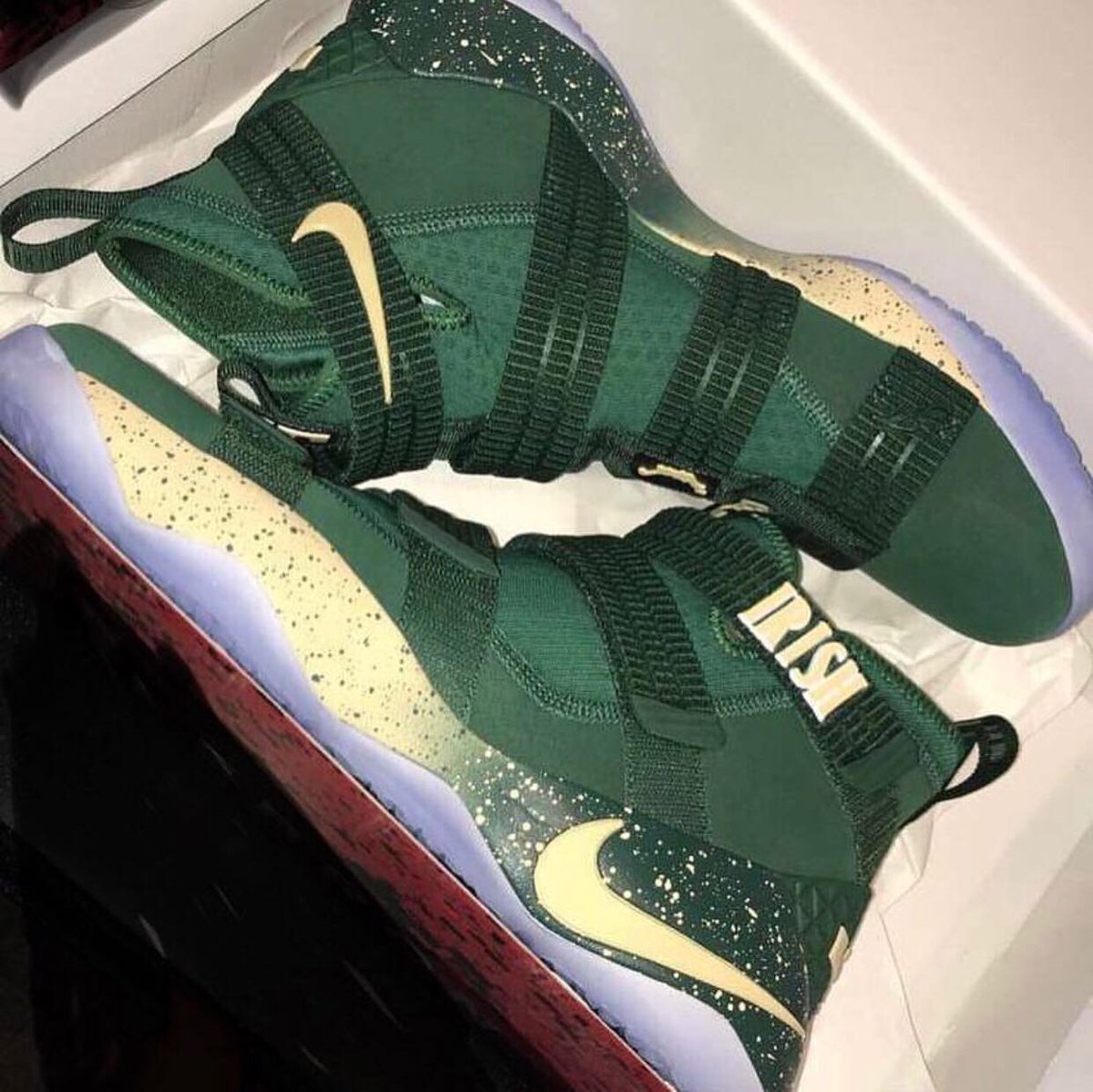 lebron 11 weartesters