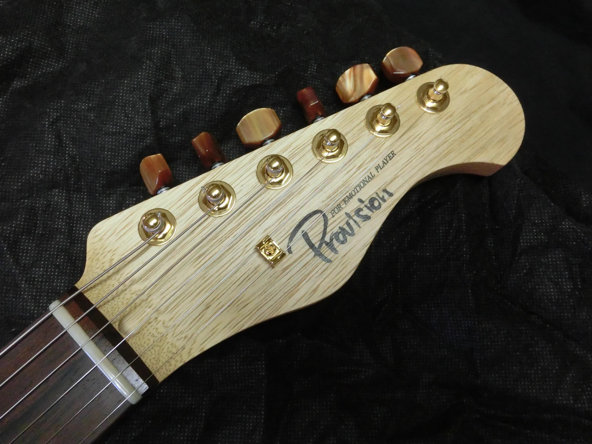 PROVISION GUITAR on X: 