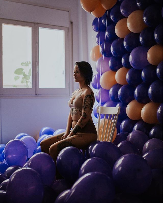 movingthecocos's tweet photo. Purple means... #movingthecocos #girl #ballons #lifestyle #lifestylephotographer  #portrait #coloroftheyear2018💜 #tattooedgirls #tattoo #lookslikefilm #canon #photo #CollectivelyCreate #photooftheday https://t.co/tLXPGR1dM7