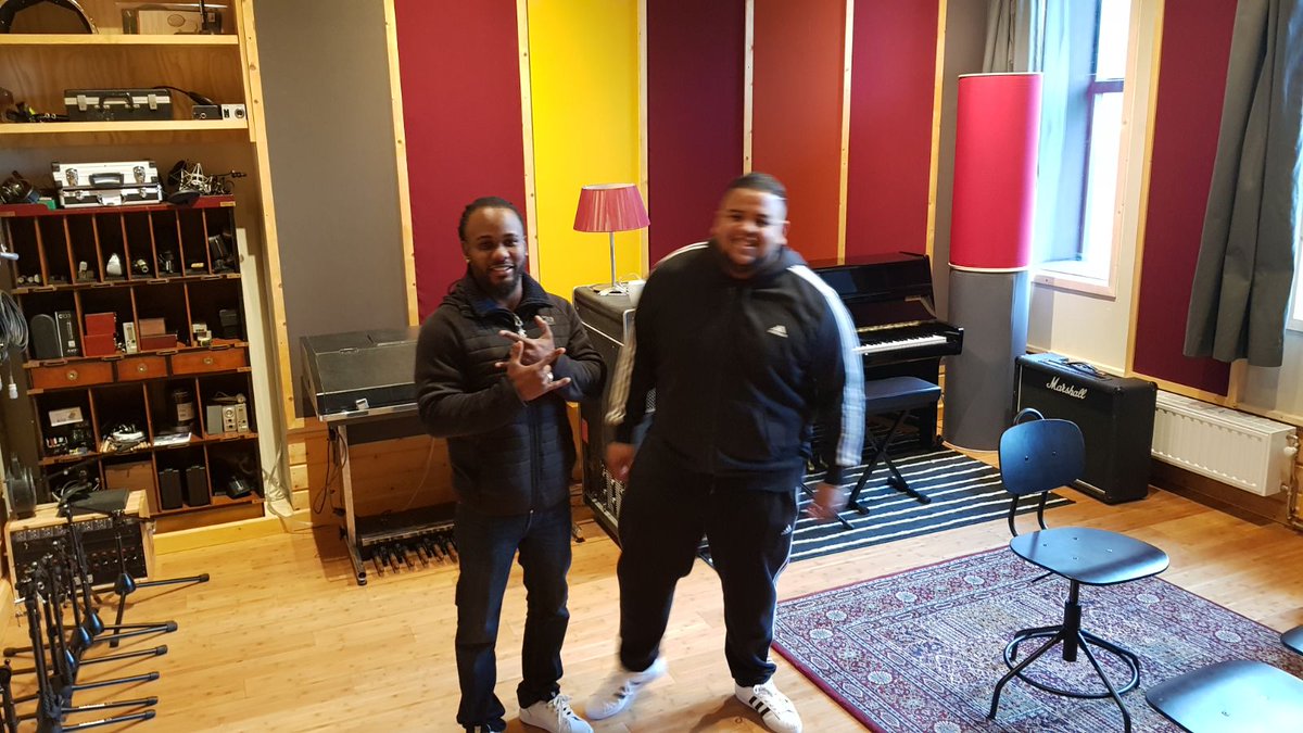 Hal5Studio's tweet image. A studio visit to #HAL5Studio from Daniel Moore and Clyde Nelson. Future #dutchrap recordings on the way...