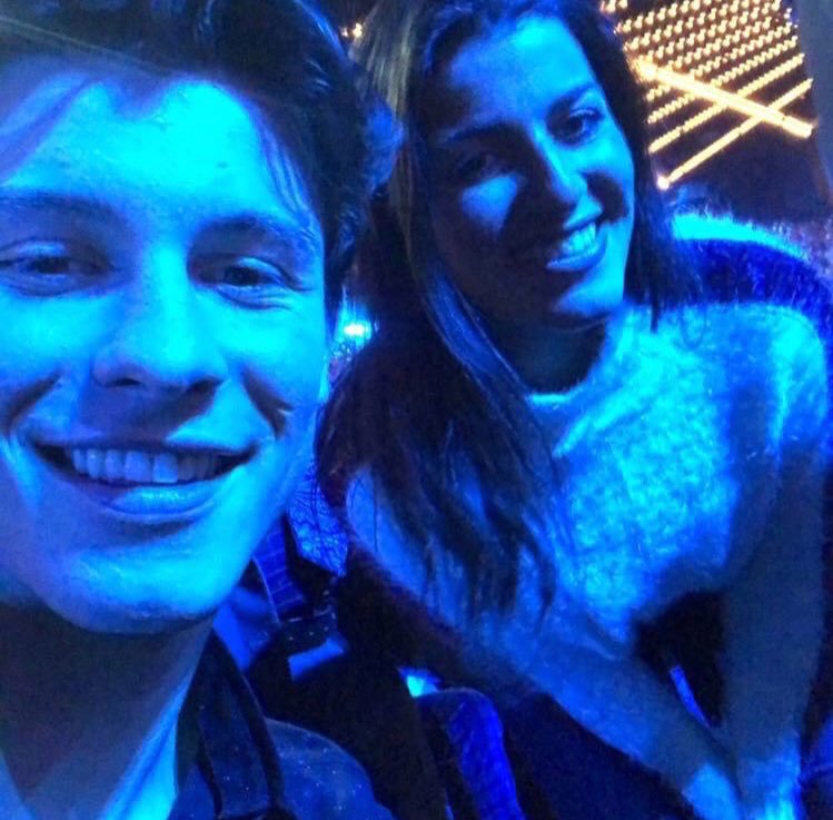ShawnMendessArg's tweet photo. 📸 | Shawn ayer!

@ShawnMendes #iHeartAwards #BestLyrics #HoldinMeBack https://t.co/VqN7HdsD7j