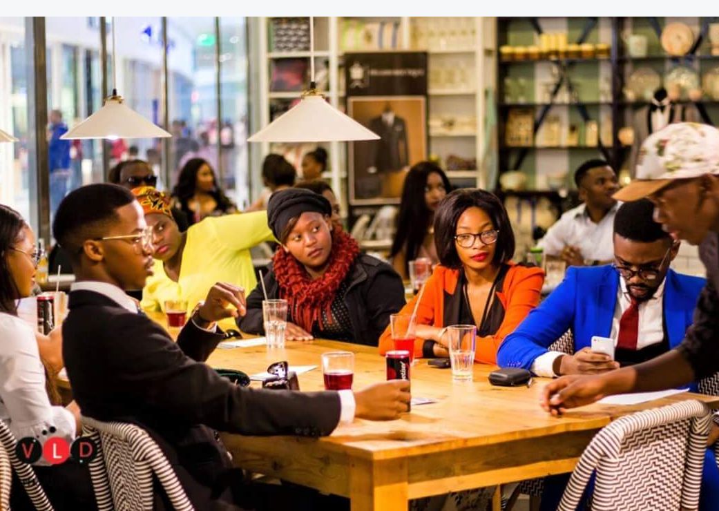 focusedluxury's tweet photo. 2017 Memories : #TheGatheringCCSA
WE ARE COMING TO YOU AGAIN SOON.
#CreativeChatSA https://t.co/ZOzalB1pxB