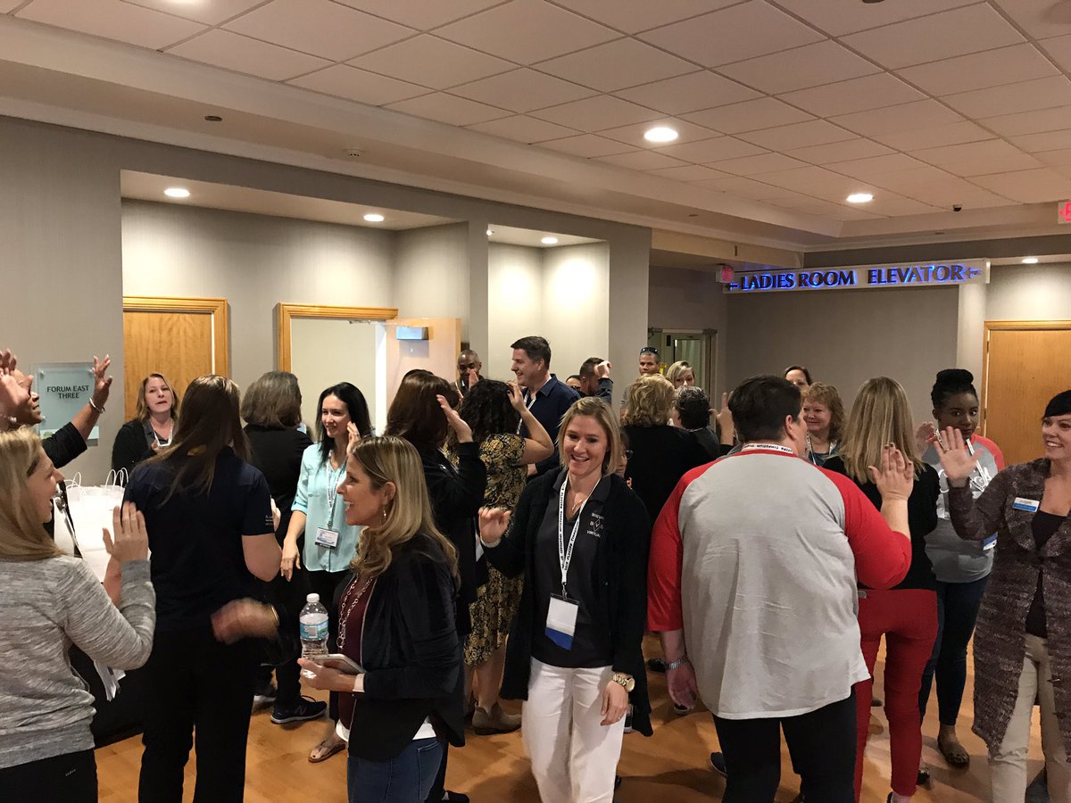BGurleyGirl's tweet photo. Powerful Educator discussions @FLDVIPN @mawilearning #FLDVIPN18 https://t.co/STjxL6u9tW