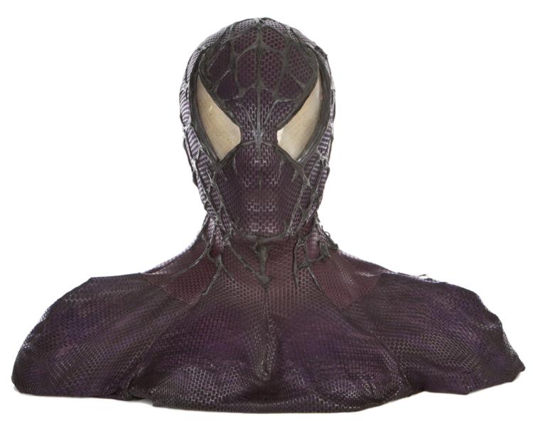 This is an animatronic bust of Black Suited Spider-Man (apparently). Pretty interesting if true as the Black Suit could've looked wildly different to how it did in the film. However, the design looks more like an early test of Venom (without the mouth).  https://www.invaluable.co.uk/auction-lot/tobey-maguire-black-spider-man-animatronic-bust-1435-c-c624db3816