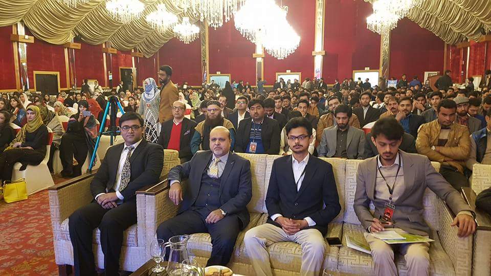 saifi476's tweet photo. Director @FAST_NUCES attended the event of idyllic youth @IY_FAST  "tabeer" and participated in the Rector meeting session. 
#TABEER 
#IdyllicYouth https://t.co/M33GTgUvJi