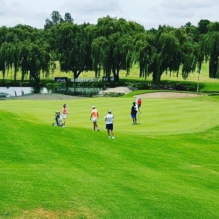 GolfHubSA's tweet photo. GolfHub team member, Eleonora Galletti, wrapping up her day 1 @ Jo'burg Ladies Open. #chicksthatgolf #joburg #modderfontein #TeamGolfHub https://t.co/5jBh4AdBvC