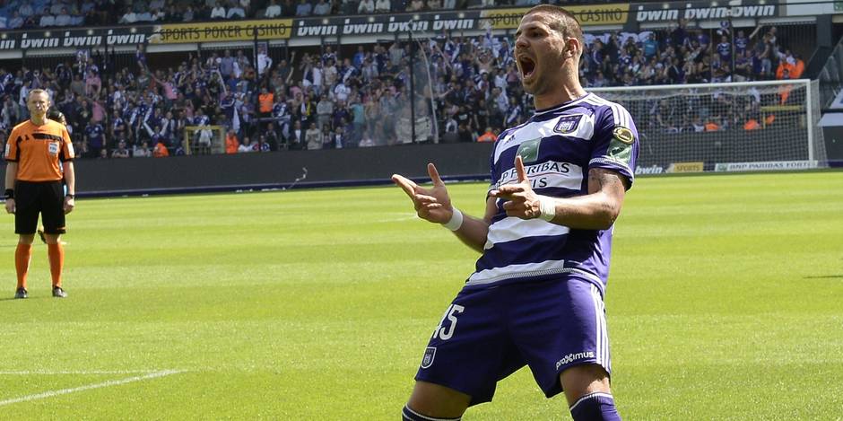 MercatoDH's tweet photo. #mercato #Mitrovic au @rscanderlecht , c'est fait ! https://t.co/BTyLXpIRvv #rsca #ProLeague #football https://t.co/JdgXNvL7CS