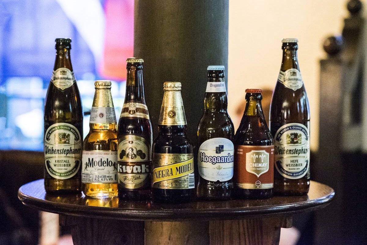 Come and find your new favourite from our selection of tasty craft beers!

To book, call 0131 466 1779 or visit lebowskis.co.uk/edinburgh/rese…

#awayoflife #Lebowskis #lebowskisedinburgh #burgers #whiterussian #TheDude #edinburghpub #edinburghlife #craftbeer #beer