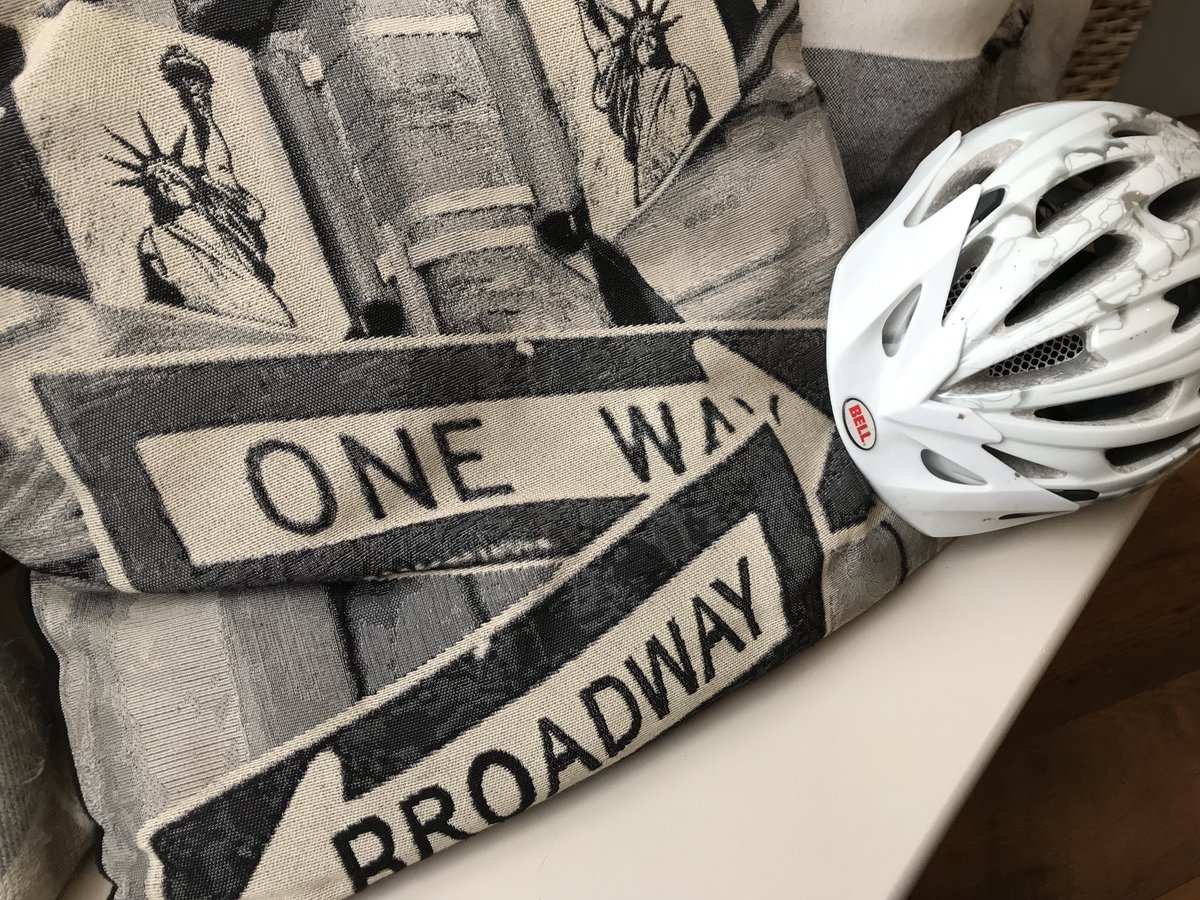 Ladies Go Cycling tweet media