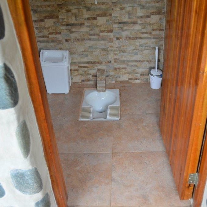 rainforestflow's tweet photo. Sanitation centers at the village schools, are made from rocks from the local rivers, and  provide dignified hygiene services for children, without contamination to the ecosystem. #cleanwater #flushlatrine #ecofriendlysanitation #healthychildren #matsigenka #manupark #WASH https://t.co/9LBN95Zvtq