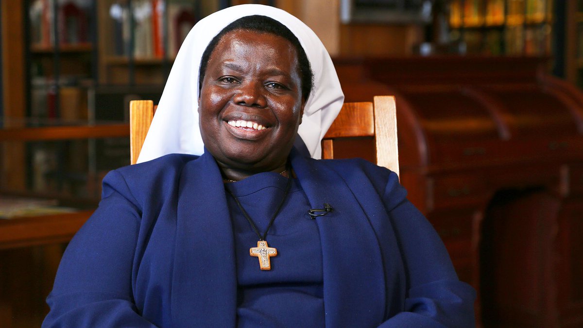 Current_Convos's tweet photo. This week we are re-airing our episode with #SisterRosemary, make sure you're tuned in this Sunday to @OETAOK at 1 pm! 

#ProsforAfrica, #SewingHope, #Uganda, #Lordsresistancearmy https://t.co/NBnUAQq8cg