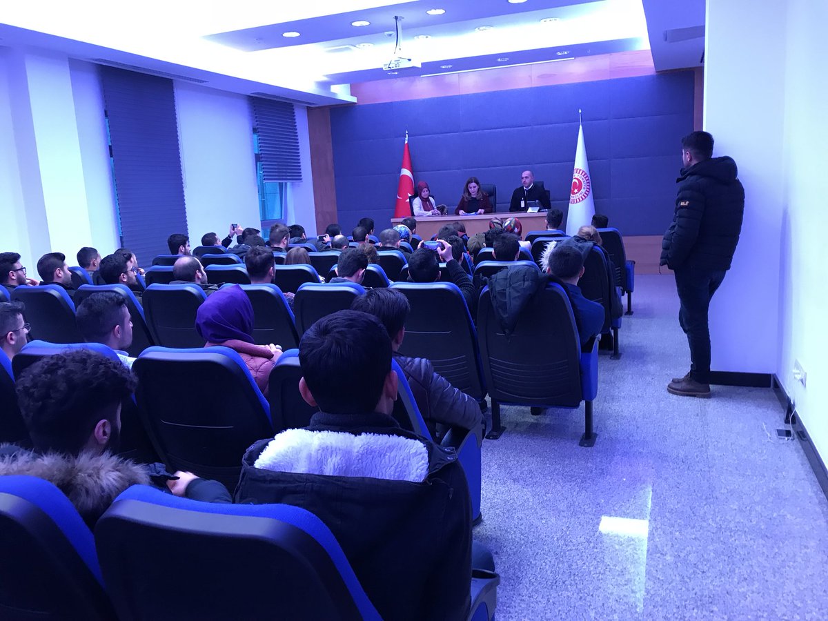 arzuerdemtc's tweet photo. Tıbbi sekreterler derneği ziyaretimize gelmiştir. Sorunlarına çözüm bulmak için mücadelemiz devam edecektir. https://t.co/FQUQ3TxS01