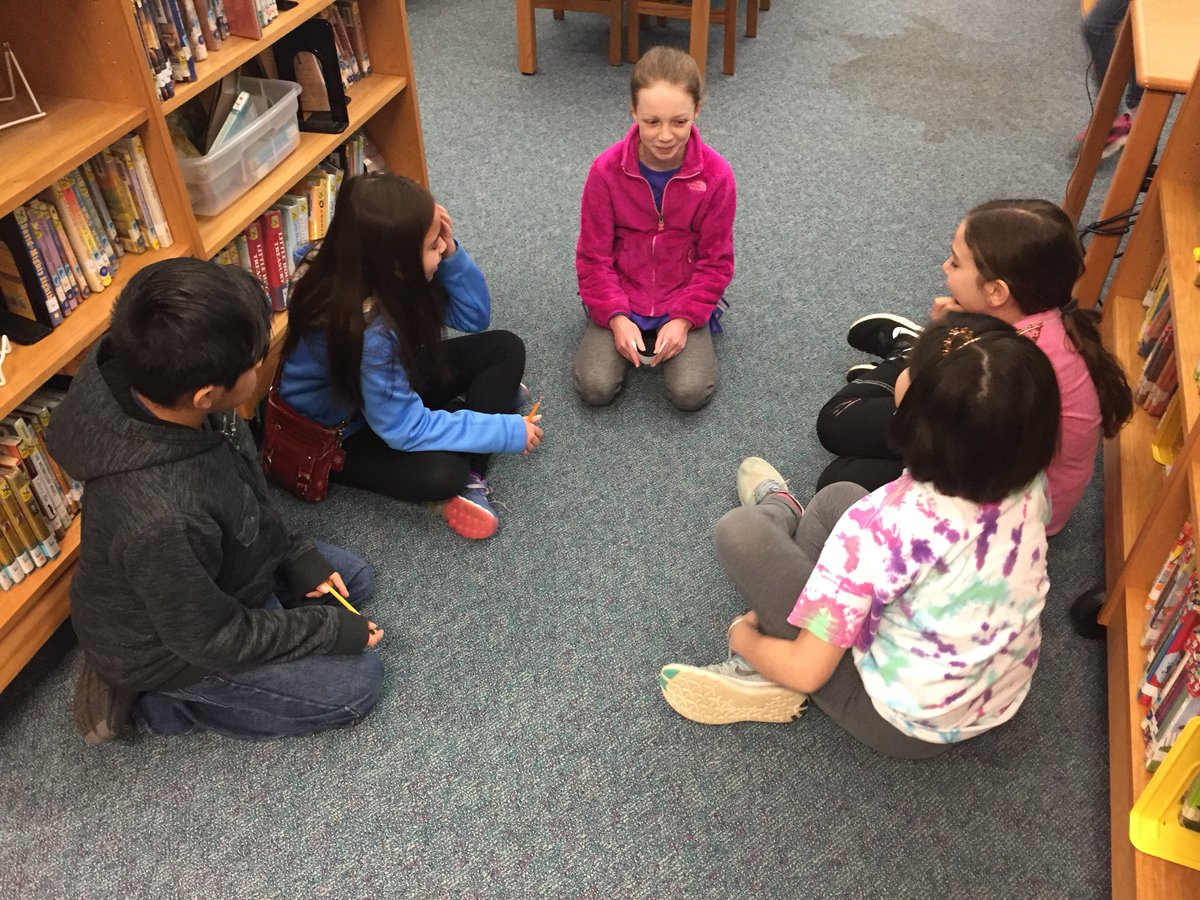 MrsWidstrand's tweet photo. BOB Teams Collaborating!
 #BOB #BattleoftheBooks #Collaboration @apexescougars  @ApexesL @MrsWidstrand https://t.co/aRsinvXfh2