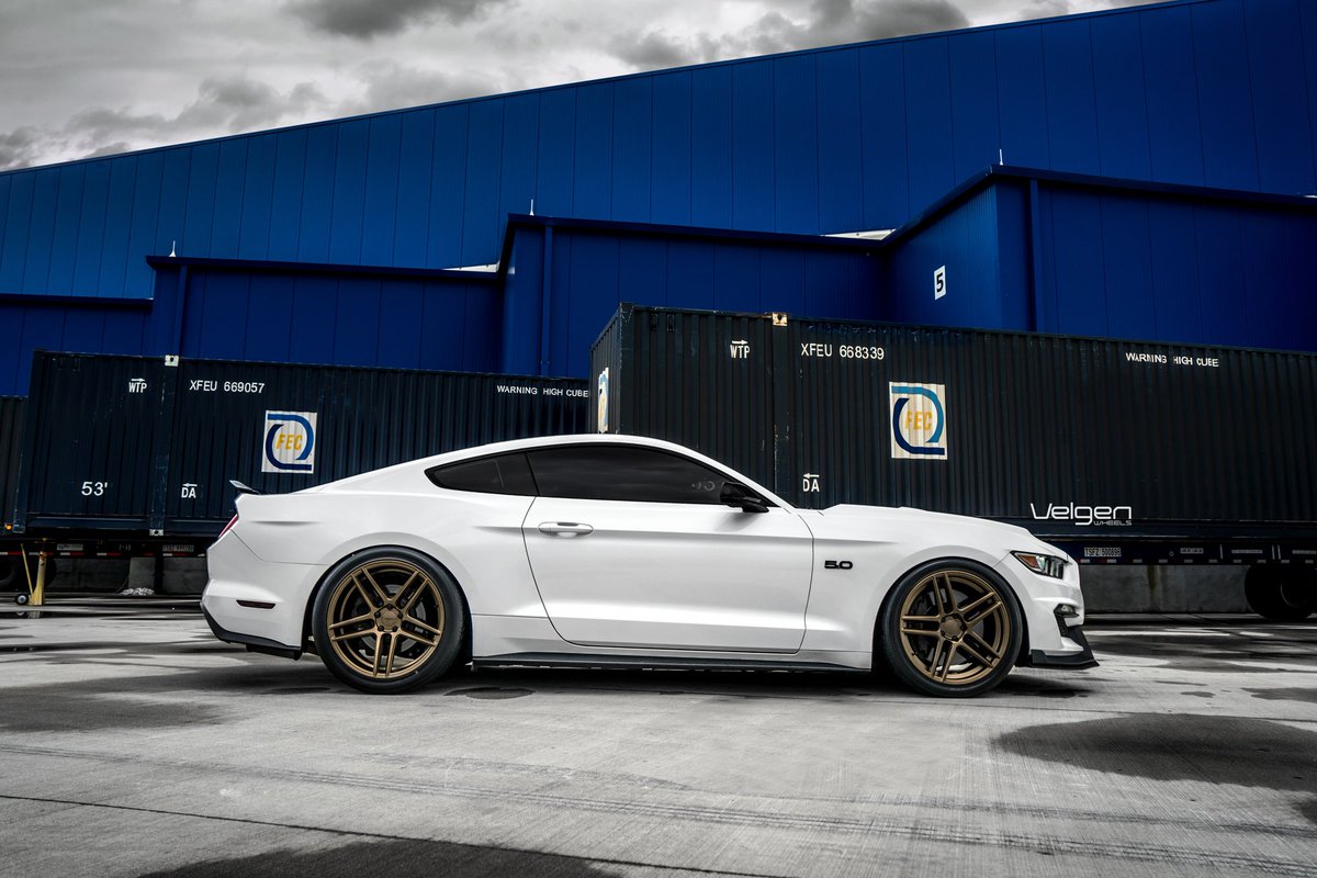 cjponyparts's tweet photo. White #S550 + #SatinBronze Velgen #Split5 Wheels = Perfection.
Split5 --> https://t.co/4nwyamln2g https://t.co/5nftbnWRm6