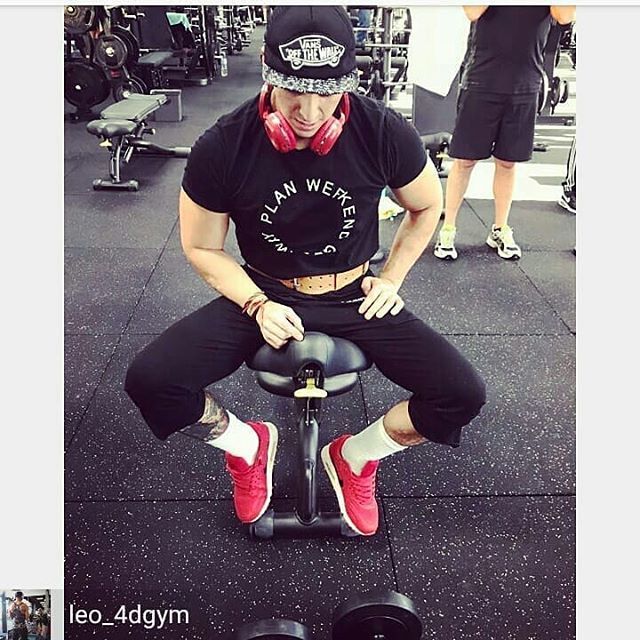 MegaSport's tweet photo. #repost from @leo_4dgym - Probando y encantado con el gym!!!! #Mallorca #Empezamos #Gym #palmaDeMallorca #fitness #aesthetics #gains #hardbody #motivation #physicue #transformation #body #lifestyle #eatclean #leo4dgym #instahealth #wellness #getmoving #HardTrain #gymlife #… https://t.co/3Y94oYHtCF