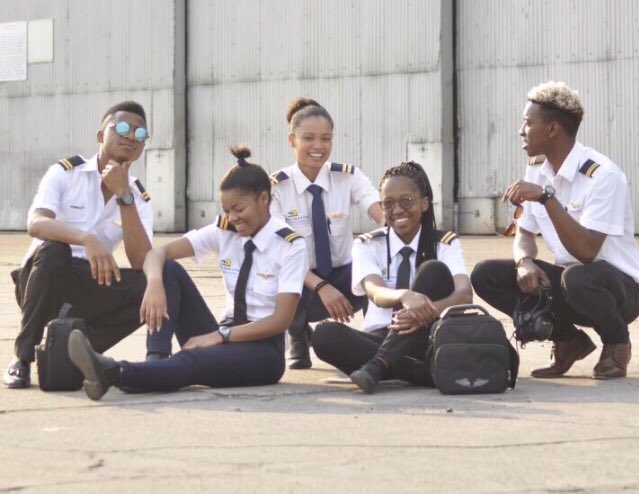 AfricanAviators's tweet photo. Unemployment is a real problem in SA.We are the #YoungAfricanAviators searching for the following individuals to join our operations team 🛩 
1.Commercial Pilot 
2.Flight Attendant
3.Maintenance engineers 
4.Ground Staff 
PLZ RT FOR AWARENESS 
email: africanaviators@gmail.com https://t.co/Hzr2Yfxcpj