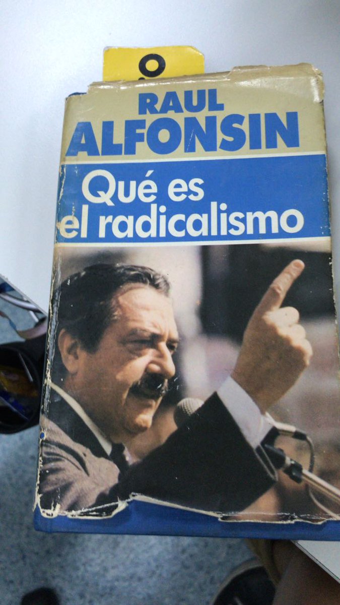 PolterAlan's tweet photo. "Raúl Alfonsín - Qué es el radicalismo" https://t.co/Gt29PGoTHG