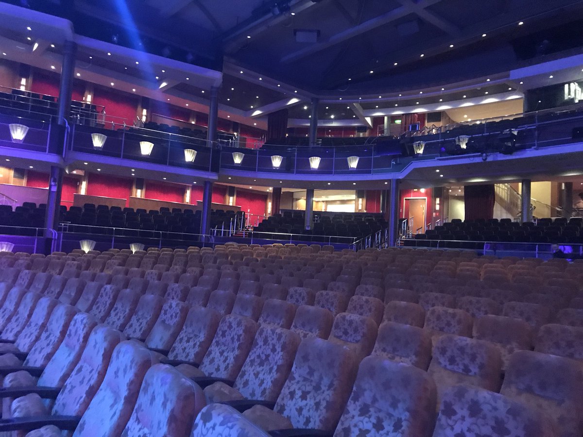 KHMTravel's tweet photo. We are just hours away from the Crystal Awards Ceremony! This theater is about to be packed with our amazing #travelagents, supplier partners, team members and guests ππ #ValueofYou #KHMCrystal2018 #KHMrocks https://t.co/HuFDZFeuR9