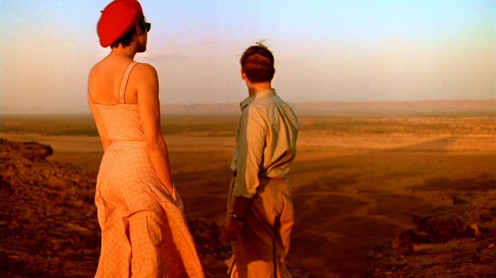 Sergio AndreolaさんはTwitterを使っています: 「#DebraWinger &amp; #JohnMalcovich in "The  Sheltering Sky" ("Il tè nel deserto"), 1990 directed by Bernardo  #Bertolucci https://t.co/Lzobybb0Zr」 / Twitter