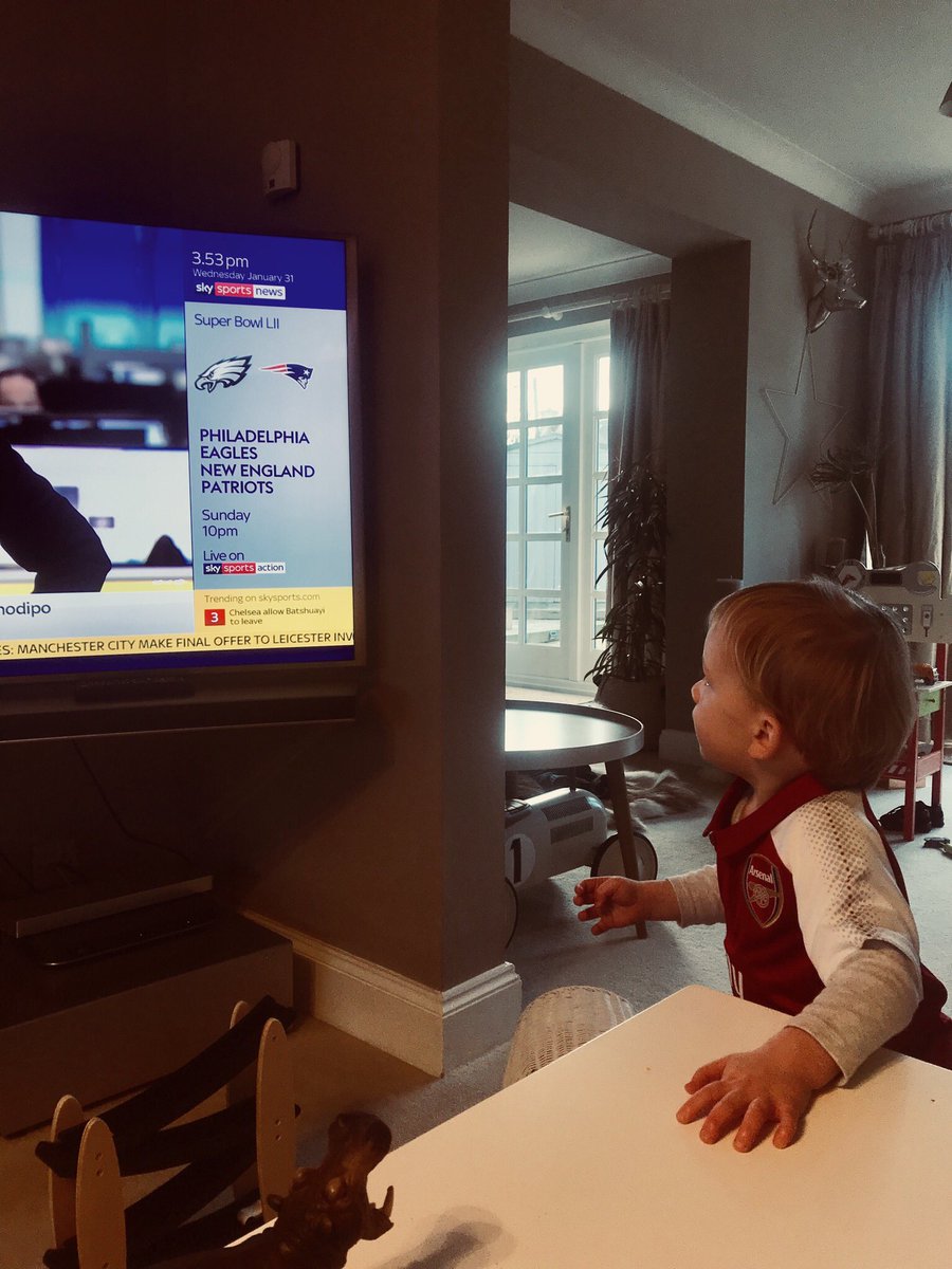 ktjane3103's tweet photo. William Waiting for transfer news #transfer #arsenal @SkySportsNews https://t.co/7WwffnjqIS