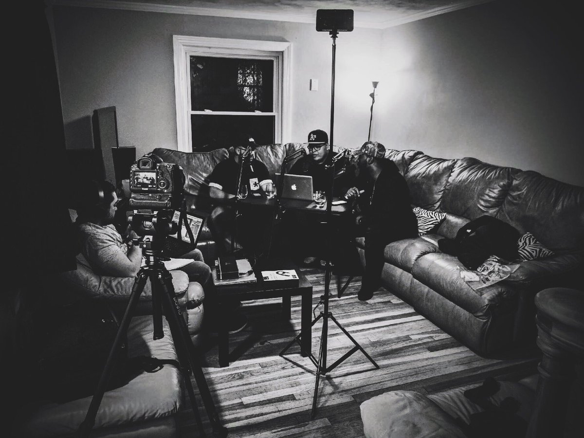 Mag_uh_No's tweet photo. .@RBTPodcast Episode 03 | Wins &amp; Losses | Links below now! W/ special host Dre! #RoastBoastToast #podcast #iTunes #SoundCloud #YouTube #RBTPodcast 

https://t.co/KWoDEjuOZs

https://t.co/FAhh5JbAX5 https://t.co/v1VmB1uQRB