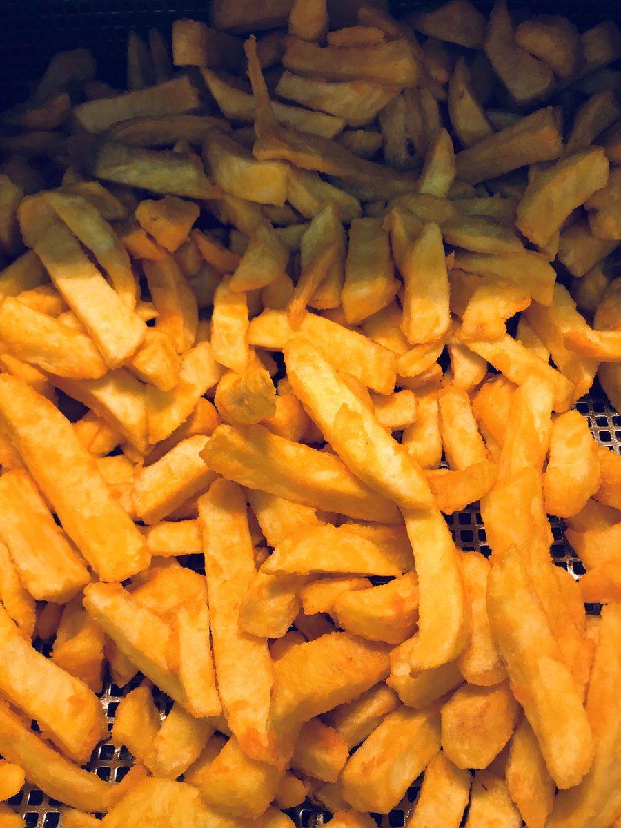 Get your BATTERED CHIPS today from <a href="/RoyalFishBarLB/">The Royal Fish Bar</a> 🤤🍟🍟🍟🐠🍗 <a href="/longbridgelife/">Longbridge Life</a> <a href="/B31Voices/">B31 Voices</a>