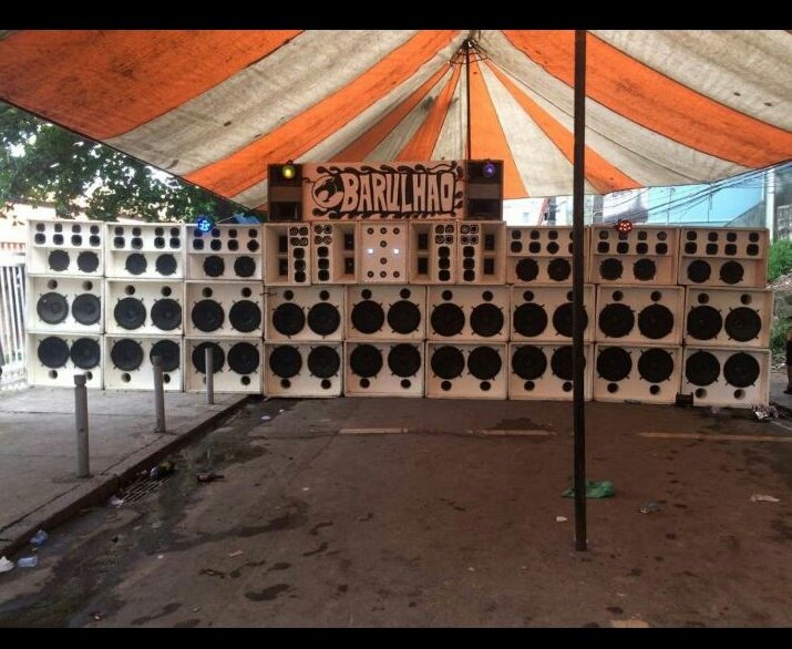 Lebaidoandara's tweet photo. Sabadão tem baile aqui no Andaraí com os djs do andara + equipe O barulhão 🤗🔊🔊🎛
Oi brota brota oi brota brota 🕴💃 https://t.co/mIMdmnZxV8