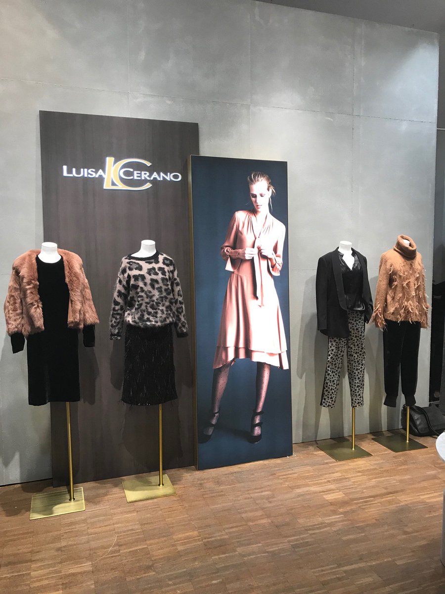 Virtumannequins's tweet photo. TAILOR BUSTS @LuisaCerano.Women @premiumberlin. Seen here with custom brass finish stands.https://t.co/qTnumfEf5H
#mannequins #torsos #premium #berlin #internationfashiontradeshow #visualmerchandizing #visualmerchandising #luisacerano #customizing https://t.co/emlkKtlIbZ