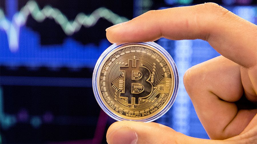 C3paNet's tweet photo. 2018 proves to be the year of changes in Facebook marketing.  First news feed, then Crypto ads, what's next? 🤔
If you haven't heard about the recent changes yet, here's a nice article for you: https://t.co/aZwy9hKhEc https://t.co/Cc4i0i2dJE
