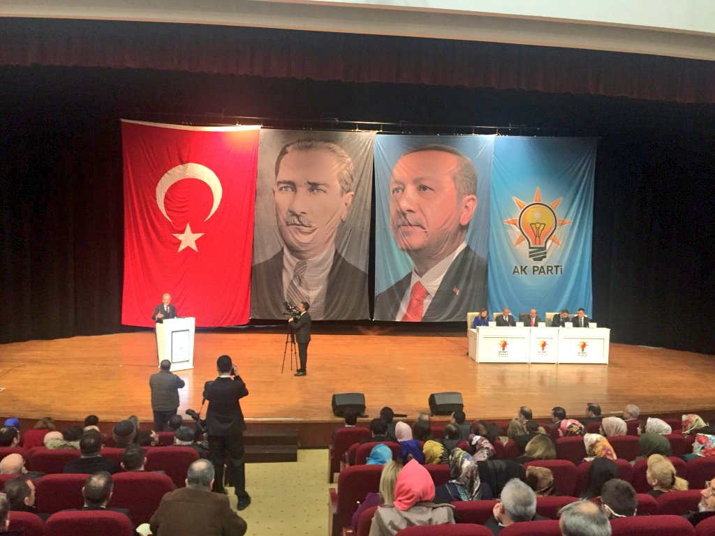 6. Olağan İlçe Kongremizin ardından ilk İlçe Danışma Meclisi Toplantımızda Ankara Büyükşehir Belediye Başkanımız Sn Doç. Dr. Mustafa TUNA konuşmalarını gerçekleştiriyor...
<a href="/selvacam/">Lütfiye Selva Çam 🇹🇷</a>
<a href="/muallavarol/">Mualla Varol 🇹🇷🇹🇷🇹🇷</a>
<a href="/mustafatuna0606/">Prof. Dr. Mustafa Tuna</a>