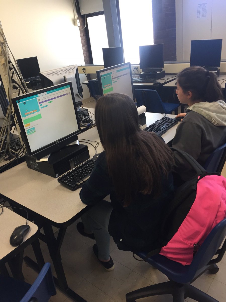 mmaymath15's tweet photo. Creating video games with coding #STEM #coding @SCSD_AMS https://t.co/aA9DMmumJf
