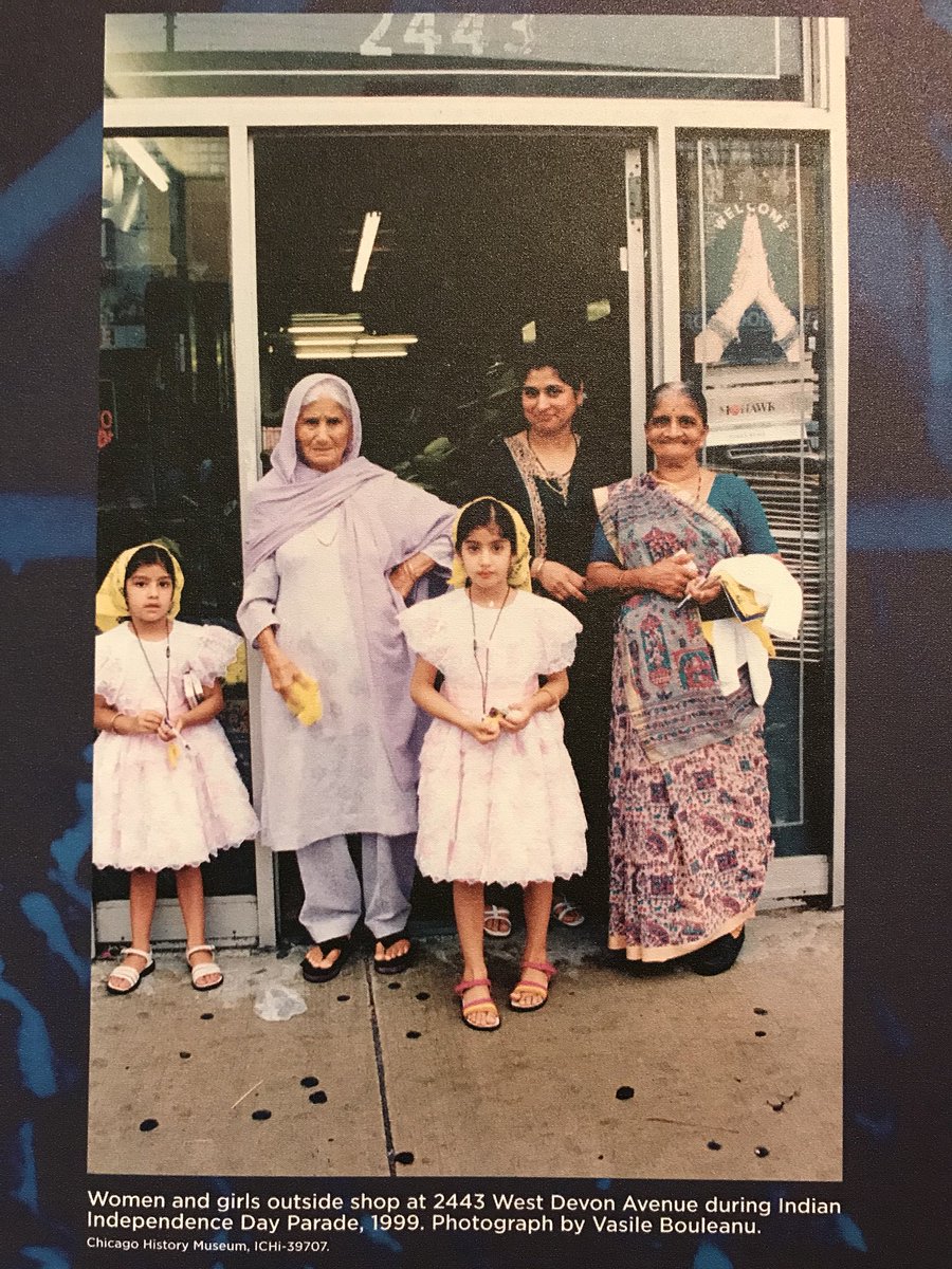 ChicagoMuseum's tweet photo. Educators, get #PDhours on 2/10 and 3/24 at our workshop “Voices of Chicago: #Immigration and #Migration.” Explore personal stories of those who made their home here and consider how your students can tell community history. #HistEd #SSchat https://t.co/p55PPSeNVL https://t.co/Lyn61L3n8f
