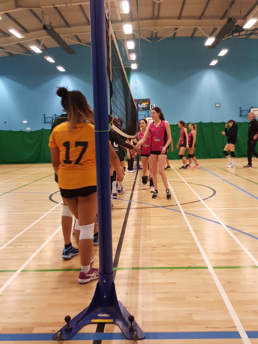 GAME SET AND MATCH!! 

Girls win 3-0 over <a href="/UoNVolleyball/">UoN Volleyball</a> 2nd team!!

 #TrentGirlsCan #BruisePink #ProudtobePink
