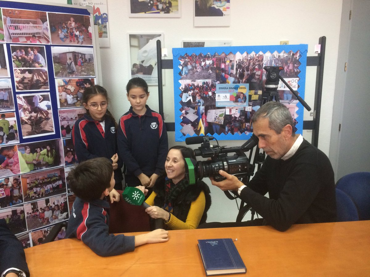 XanderSanchez's tweet photo. Today we were interviewed by @canalsur regarding @sekforsiyakula and our ongoing activities. Students of different ages also gave their valuable insight on their experience. Will air tomorrow. @institucionsek #education #childrenarethefuture https://t.co/xFjdqBul4K