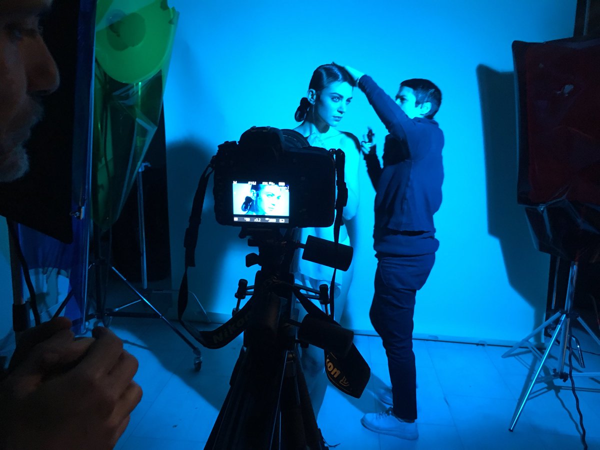 learagoste's tweet image. Un anticipo sulla prossima stagione. La nuova immagine di IC. Già ma chi è?