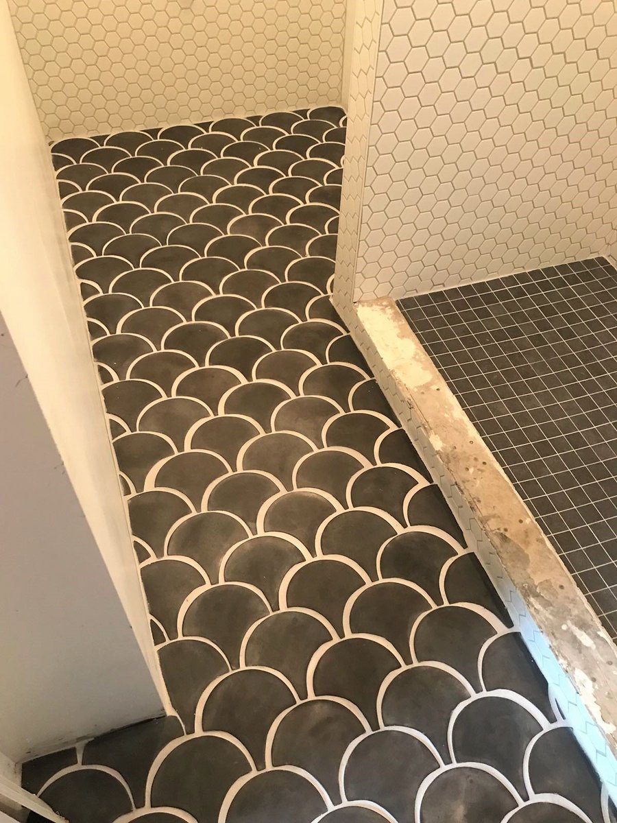 dRemodeling1's tweet photo. Check out this beautiful Mermaid #TileStyle from one of our latest bathroom remodeling projects.
#WorkInProgress #dRemodeling https://t.co/VtwY68gNMB