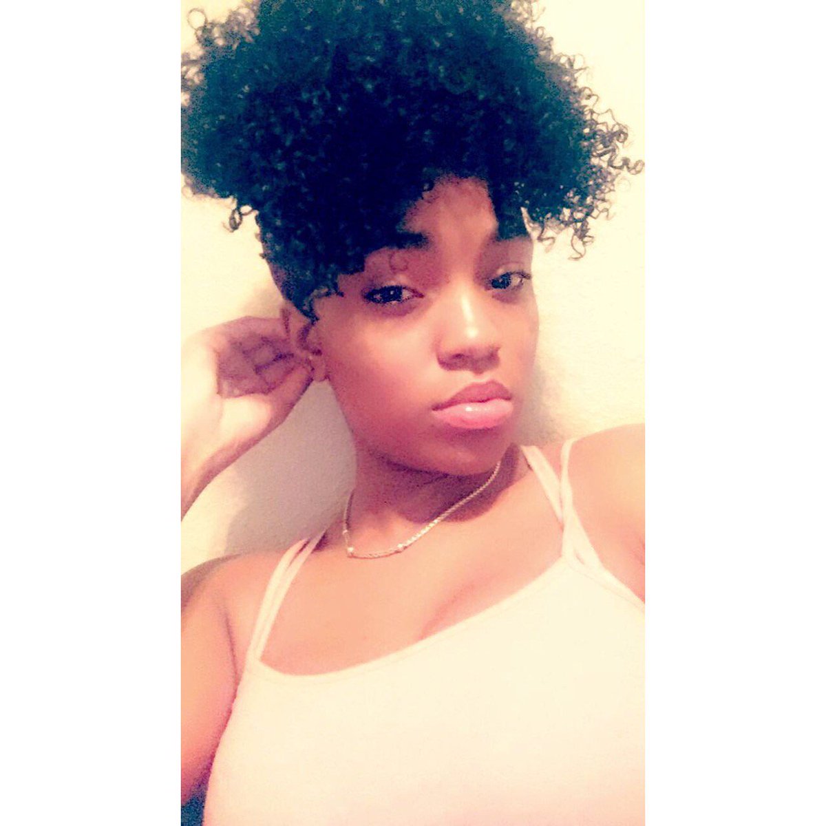 ZaniiaFineAss's tweet photo. #naturalista 🌀 https://t.co/iI91vNgnYH
