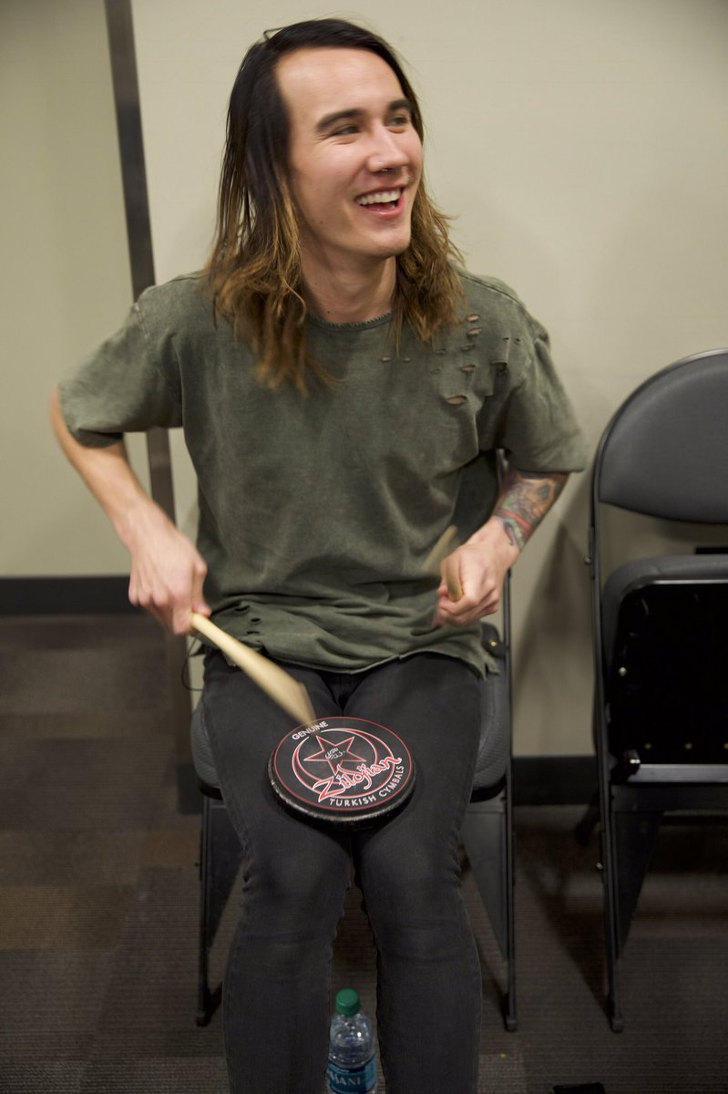 How I feel after I warm up😬🤗 <a href="/ZildjianCompany/">Zildjian Company🌕</a> #drums #happy #warmup #practice
