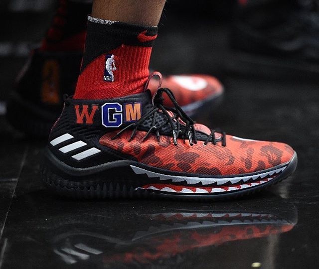 dame 4 on feet