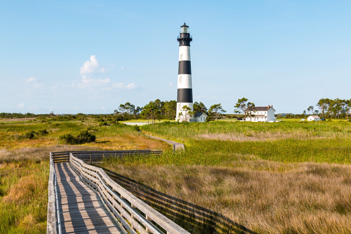 NC_Governor's tweet photo. Retweet if you agree: public comment sessions on offshore drilling should be held in our coastal communities -- not just Raleigh. https://t.co/UCTMRRbLkA