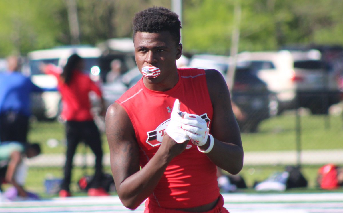EJHollandOn3's tweet photo. FREE: Here is my MEGA regional 7v7 preview, which also includes team power rankings 👀👀👀. https://t.co/aS1W9felmZ https://t.co/mLenmX1dgp