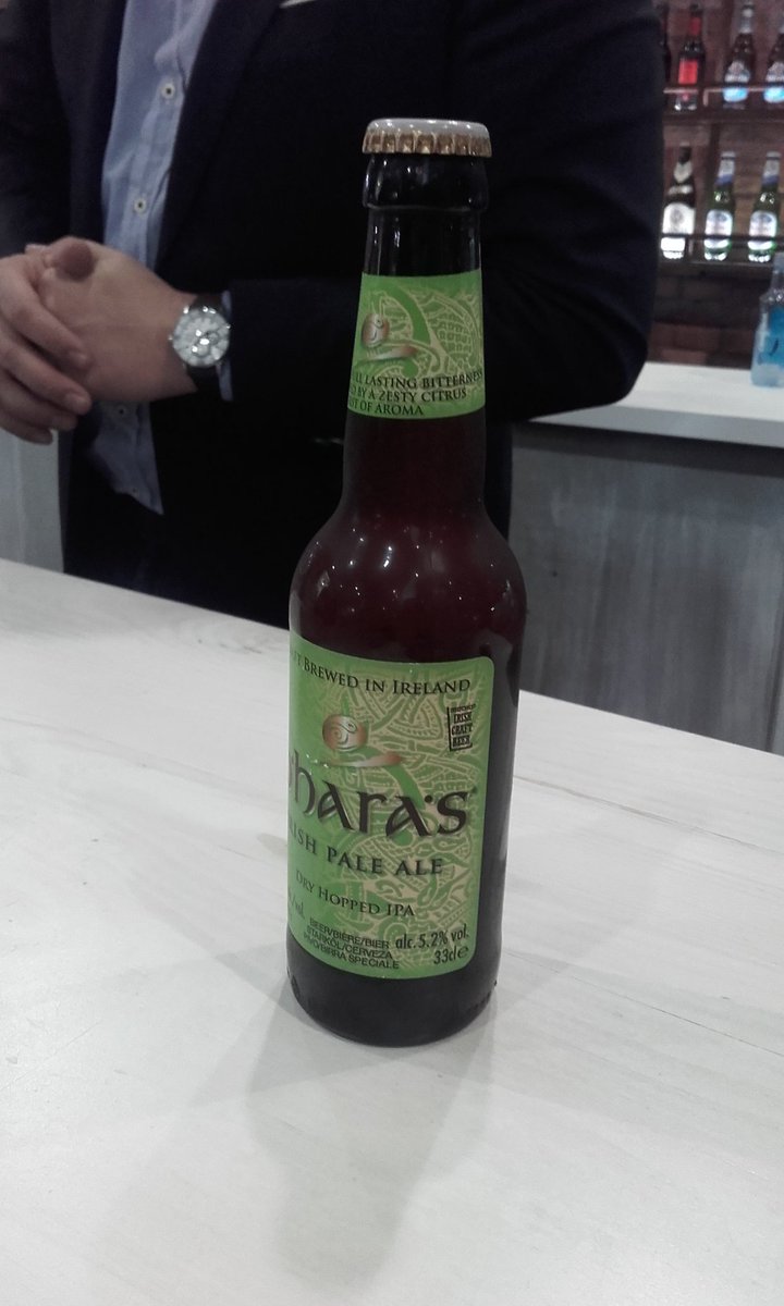 cocinandocaza's tweet photo. #Xantar2018 #MundoHR Preparados...listos...yaaaa...Comenzamos con una cata de cervezas #Artesanas #Craft #EstrellaGalicia #Xantaresti 😉👏👏👏👏👌👌👌 https://t.co/JAE3oSU5oo