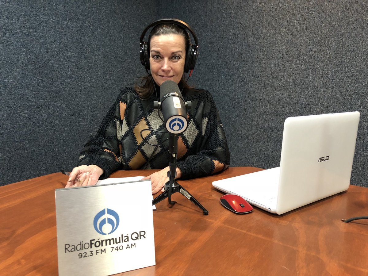 PatysuarezRF's tweet photo. En un momento más arrancamos el noticiero de #NotiFormulaPM a las 14:00hrs, escúchame en línea por https://t.co/pKqvVUY5zD / 92.3FM y 740AM. ¡Los espero! https://t.co/WB8mi92raU
