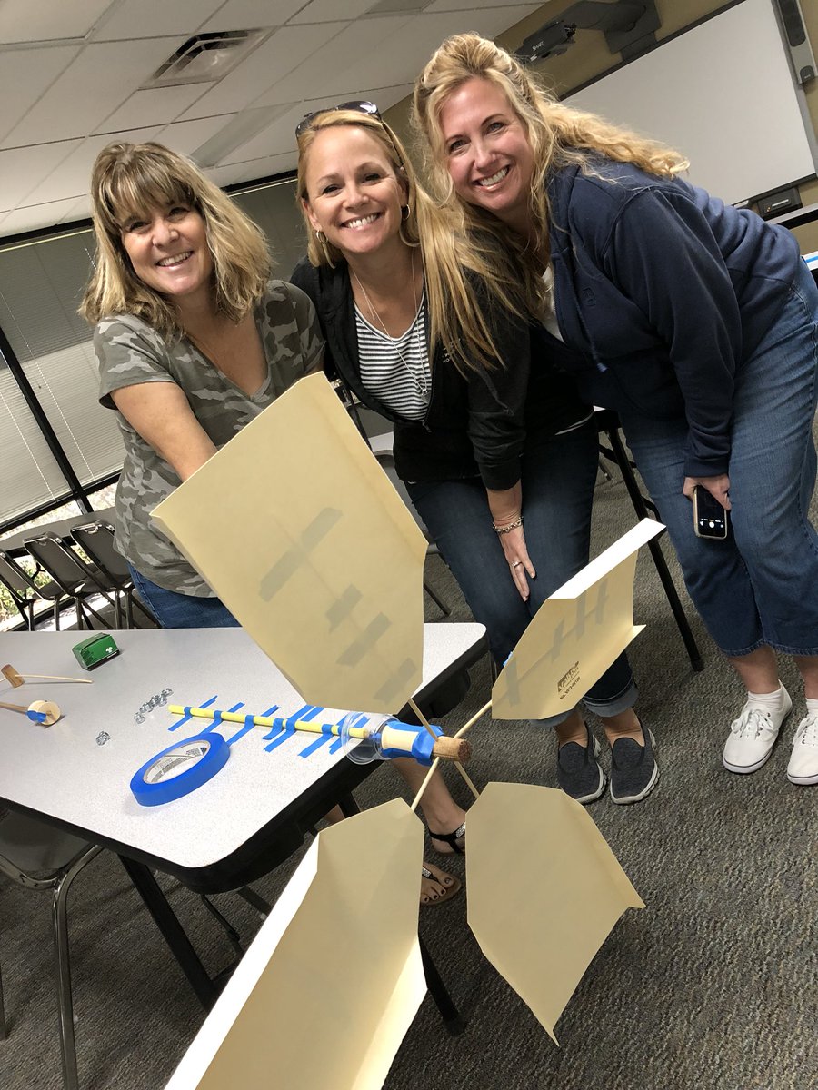flabellinaJG's tweet photo. 4th grade @EUSD teachers ready for their engineering challenge! What’s the optimal blade design for transferring energy? #NGSS #CANGSS #EUSDSTEM https://t.co/zE1ZAzLKim
