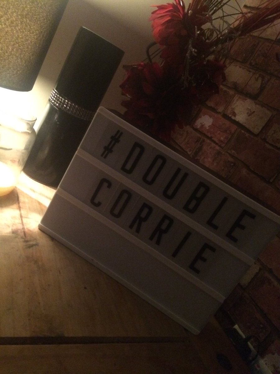 shelly_anne83's tweet photo. I've got a Phelan... tonight's gonna be good @itvcorrie @connor9mcintyre #patspals #phelansquad #corrie #patphelan #doublecorrie https://t.co/r8OTUoQFAp