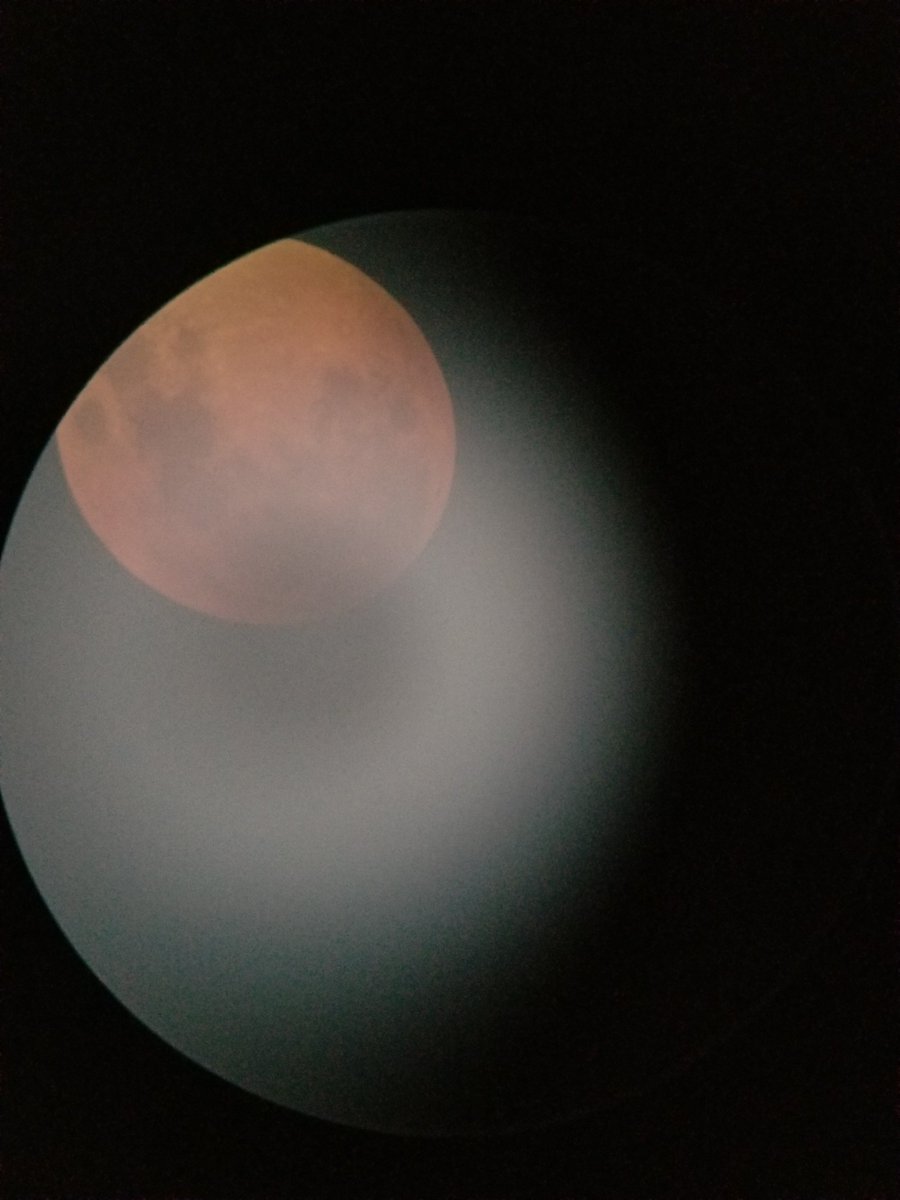 G10vanniCass's tweet photo. Moon at the Mound. https://t.co/e5IT36VSMo