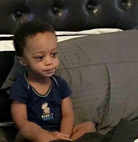 Nhla2_T's tweet photo. So ama 2000 complain abt Samsung internal storage full, MAMELANI Motorola V360 &amp; Samsung E250 Came with 10Mb storage

Do u know how painful it was to delete "weakness in Me" by Keisha Cole to Receive "No One" by Alicia Keys https://t.co/EXxzutNoKp